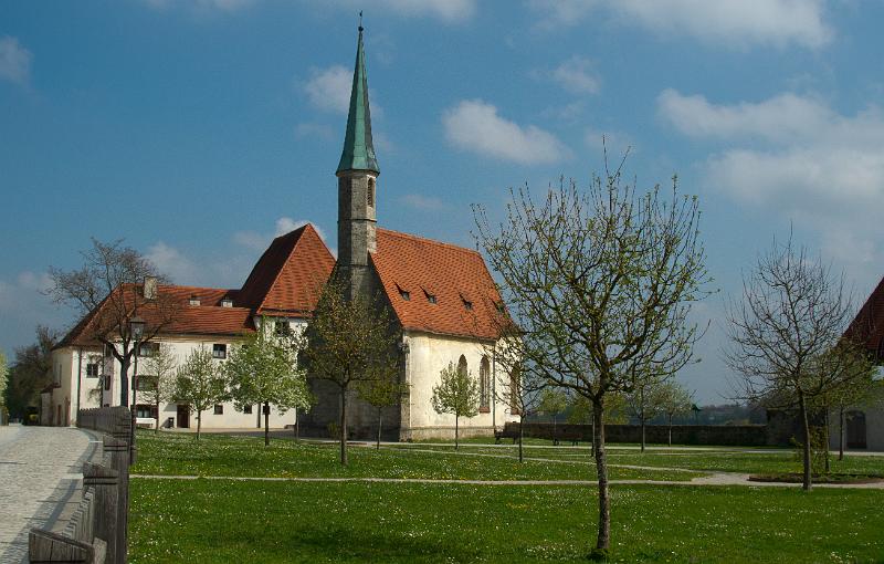 110416_T5118_Burghausen.jpg - Kirchlein auf der Burghausener Burg