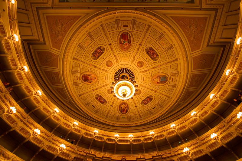 120408_2041_T00847_Dresden.jpg - Dresden, Semperoper