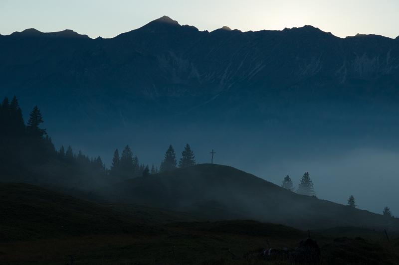 101007_T3691_Vilsalpsee1.jpg - Abendstimmung an der Willersalpe, Blick zum Gemsbollenkopf