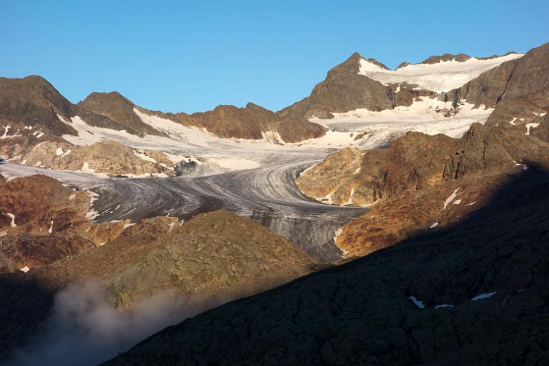 130816_0648_T01585_7Seen_hd.jpg - Frühmorgendlicher Gletscherblick an der Teplitzer Hütte