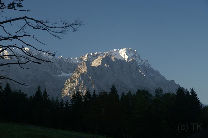 PICT69724_061008_HoherFricken_Zugspitze.jpg - Zugspitze