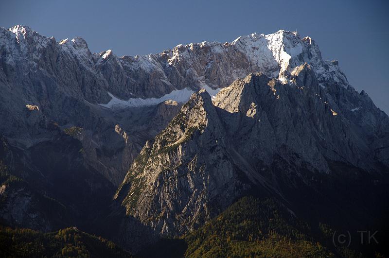 PICT69743_061008_HoherFricken_Zugspitze_p.jpg - Zugspitze