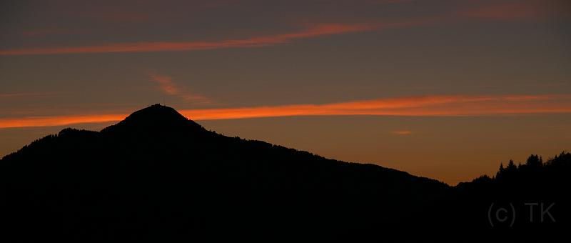 PICT74366_070922_HoheSalve_c.jpg - Sonnenaufgang über der Hohen Salve