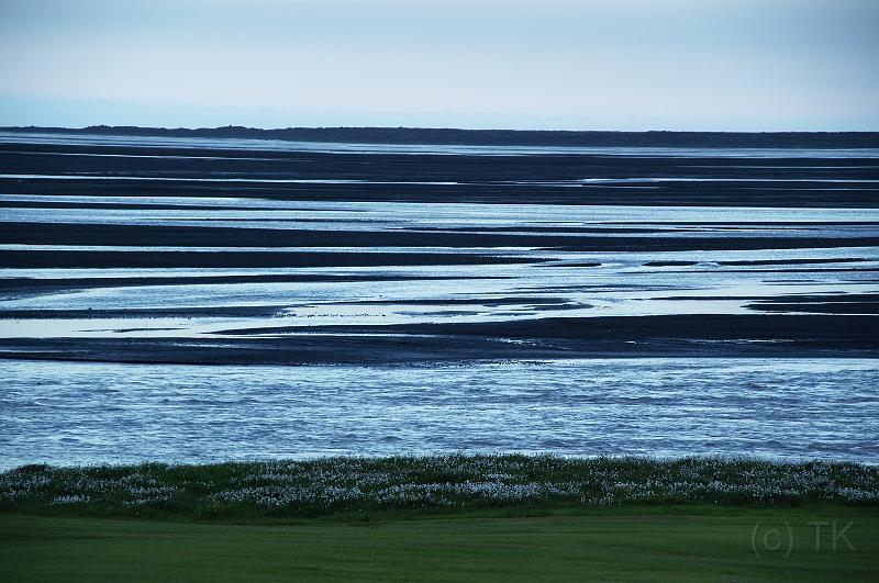 100705_A0657_Hvoll.jpg - Blick von Hvoll über das Skeiðararsandur (kurz vor Mitternacht!)