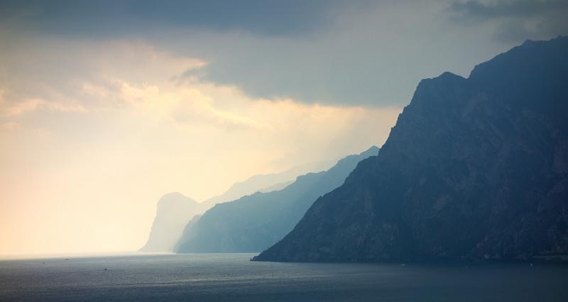 130912_1643_T01757_Gardasee_hd.jpg - Gewitterstimmung am Gardasee