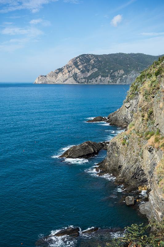 130920_1011_T02056_Monterosso_BorgoDeiCampi_hd.jpg - Cinque Terre