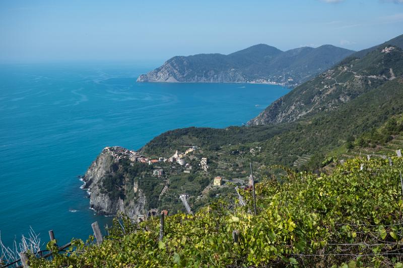 130920_1257_T02086_Monterosso_BorgoDeiCampi_hd.jpg - Corniglia, Cinque Terre