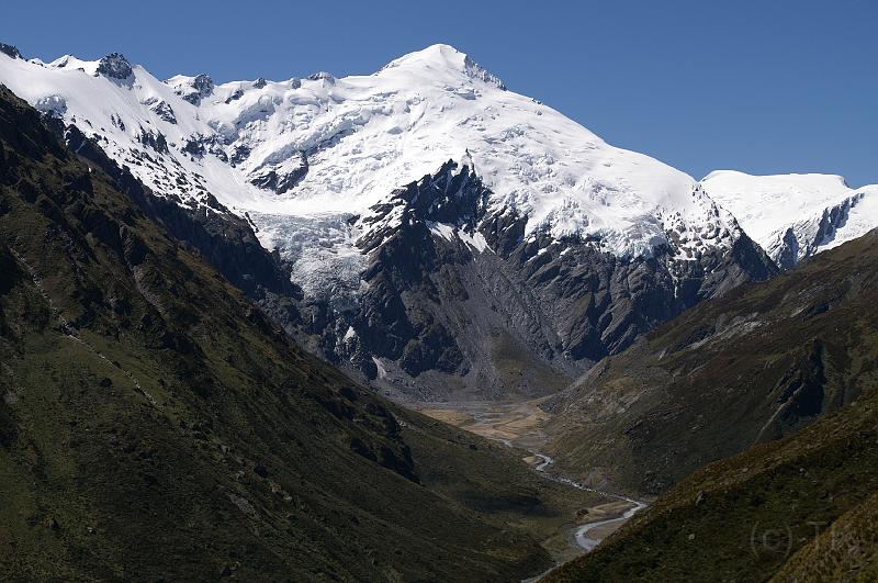 PICT82631_081221_ReesDart_2.jpg - Blick aus dem Snowy Creek Valley ins Dart Valley und auf den Hesse Glacier