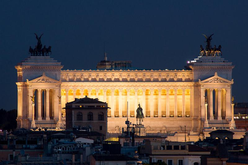 120511_2047_T02091_Rom.jpg - Monumente Vittorio Emanuele II