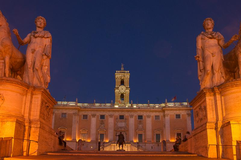 120512_2052_T02210_Rom.jpg - Campidoglio