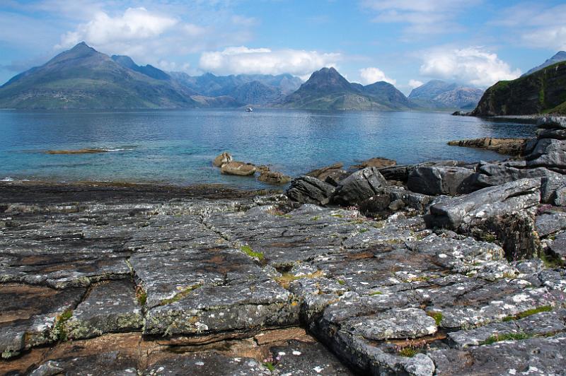 160609_1104_A01566_Elgol_hd.jpg - Am Strand von Elgol, Blick Richtung Loch Coruisk