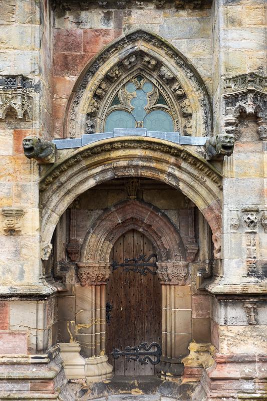 160612_1407_T07893_RosslynChapel_hd.jpg - Rosslyn Chapel - durch Dan Brown jetzt weltbekannt (und überlaufen)