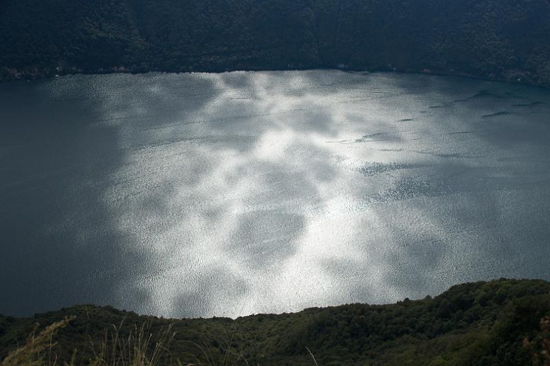 170925_1139_T00063_Gazzirola_hd.jpg - Sentiero Lago di Lugano (Etappe Monte Bre - Monte Boglia - Denti della Vecchia - Capanna Pairolo), Lago di Lugano